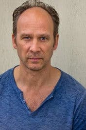 Vladimir Jon Cubrt as Gary Butler