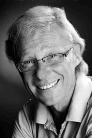 Heikki Paavilainen as Vilho Erkkilä