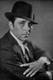 Arthur Duarte as Strafgefangener 3