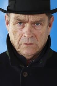 Antonio Marsina as avvocato Marini