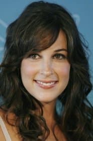Lindsay Sloane as Marnie