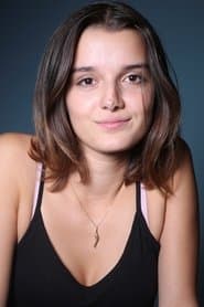 Margaux Ribagnac-Vin as Violette Meyer