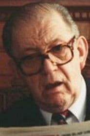 Bjørn Puggaard-Müller as Betjent