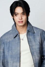 Metawin Opas-iamkajorn as Tine