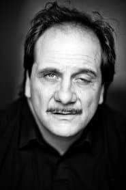 Jérôme Paquatte as Le chef des ouvriers