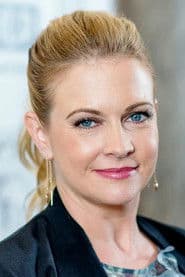 Melissa Joan Hart as Gertrude 'Trudie' Chandler