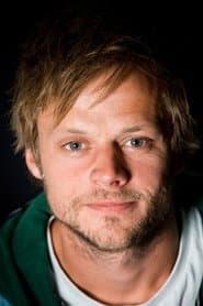 Sanne den Hartogh as Koos