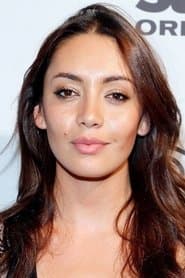 Carolina Guerra as 5