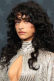 Odessa A'zion as Charlotte