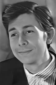 Andrey Fomin as Sysoïev, l'intellectuel neurasthénique