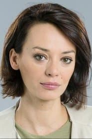 Ana Cristina Oliveira as Odete