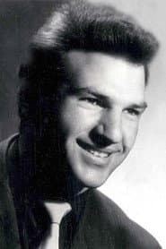 Ilarion Ciobanu as Vasile