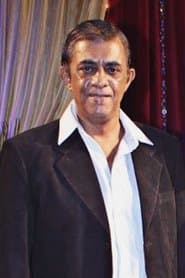 Shivkumar Subramaniam as Ranganathan (Kavya's Father)