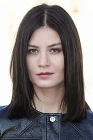 Malin Buska as Kristina