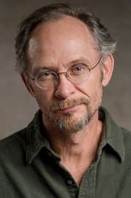 Brett Rickaby as Oscar Marcus