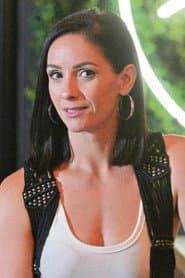 Ana Franić as Saša