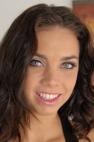 Tiffany Tyler as Lisa