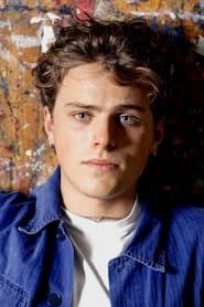 Valdemar Dørmænen Irgens as Thomas