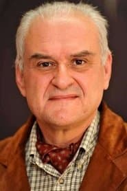 Selim Gürata as Hidayet