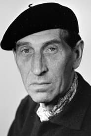 Sergei Filippov as Almazov, exhibition tiger trainer