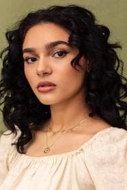 Paulina Chávez as Mia Garcia