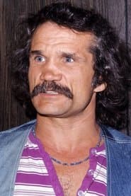 Charles Dierkop as Zeke Foster