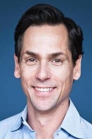 Chris Handfield as Ron Van Hursten