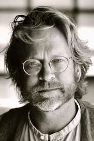 Scott Thomson as Arnold