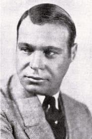 Matthew Betz as Detective Regan