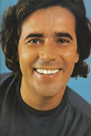 Adriano Reys as Jacinto, carriage driver