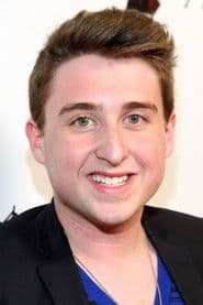 Kyle Kaplan as Geiger