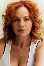 Karine Teles as Professora