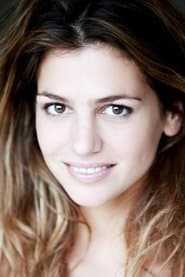 Priscilla de Laforcade as Maud