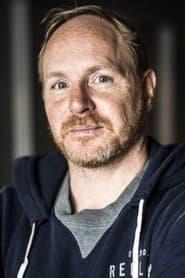 Morgan Alling as Bosse