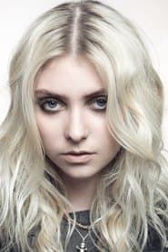 Taylor Momsen as Cindy Lou Who