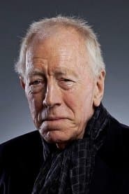 Max von Sydow as Admiral Chernavin