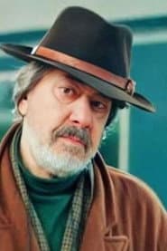 Manouchehr Sadeghpoor as Sima's father