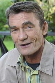 Krzysztof Kiersznowski as Pilot Bruno