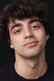 Tomás Carullo Lizzio as Kevin