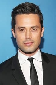 Stephen Colletti as Evan