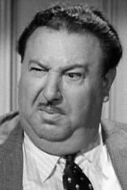 Jack 'Tiny' Lipson as King Vultan