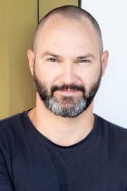 Béla Pavletits as Richárd