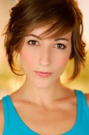 Carolina Ravassa as Emily Richards