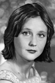 Mikaela Drozdovskaya as Yulya Petrova