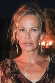 Alicia Moro as La chica de Gil