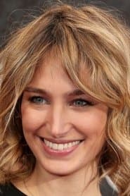 Pauline Lefèvre as Prudence