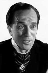 Richard Hale as A Soothsayer