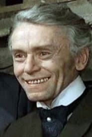 Christoph Beyertt as Volksdeutscher Franz Sitte