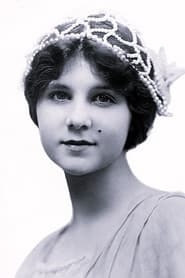 Gladys Hulette as Alice