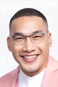 Cheathavuth Watcharakhun as Dr. Pien